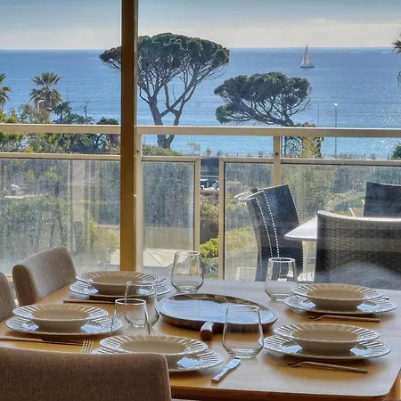 Upstays - Fully Equipped - Terrace - Pool - Wifi * Cannes
