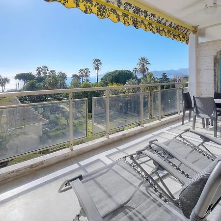 Immogroom - Fully Equipped - Terrace - Pool - Wifi - Air Conditioning Apartment