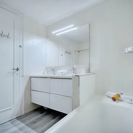 Immogroom - Fully Equipped - Terrace - Pool - Wifi - Air Conditioning * Cannes