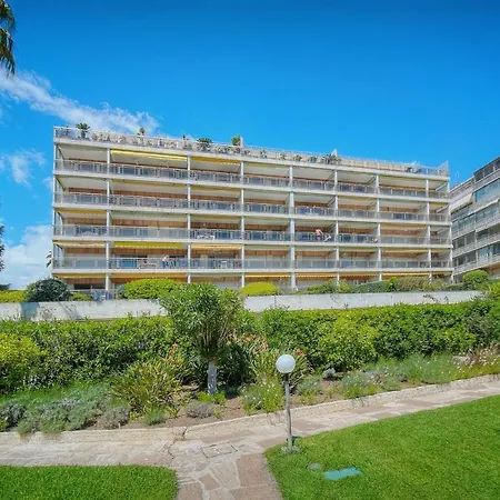 Apartmán Immogroom - Fully Equipped - Terrace - Pool - Wifi - Air Conditioning *