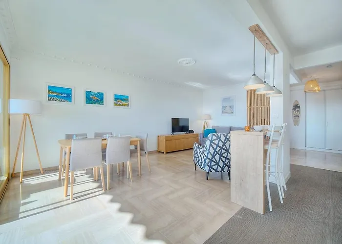 Immogroom - Fully Equipped - Terrace - Pool - Wifi - Air Conditioning