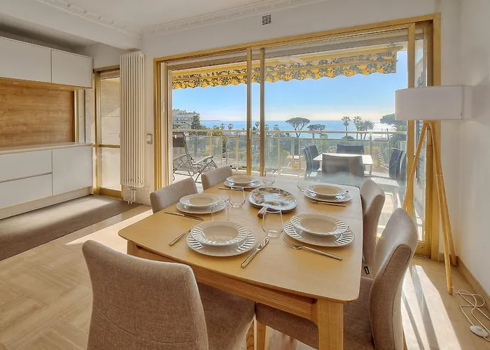 Immogroom - Fully Equipped - Terrace - Pool - Wifi - Air Conditioning Канны
