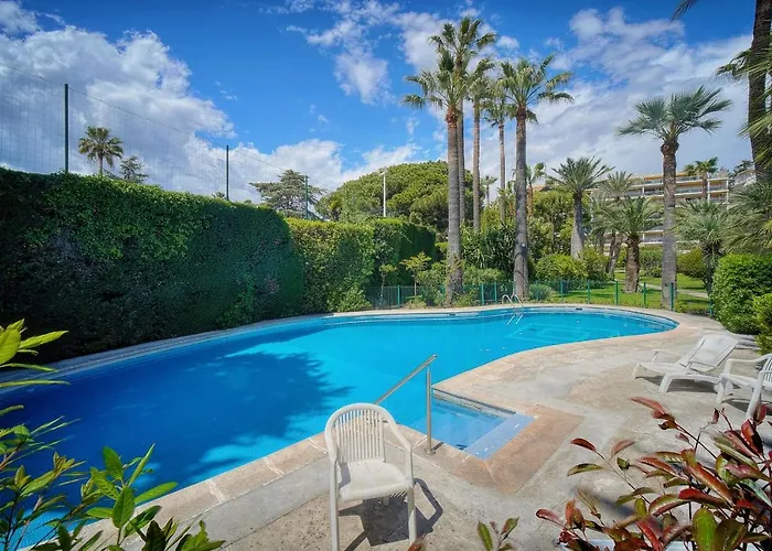 Immogroom - Fully Equipped - Terrace - Pool - Wifi - Air Conditioning